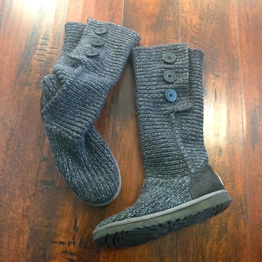 UGG Classic Cardy Chunky Sweater Knit Boots